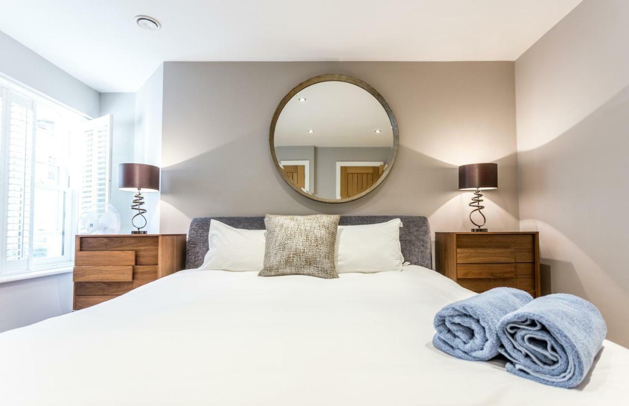 The Sweet Mews - Large 4bdr Apartment *