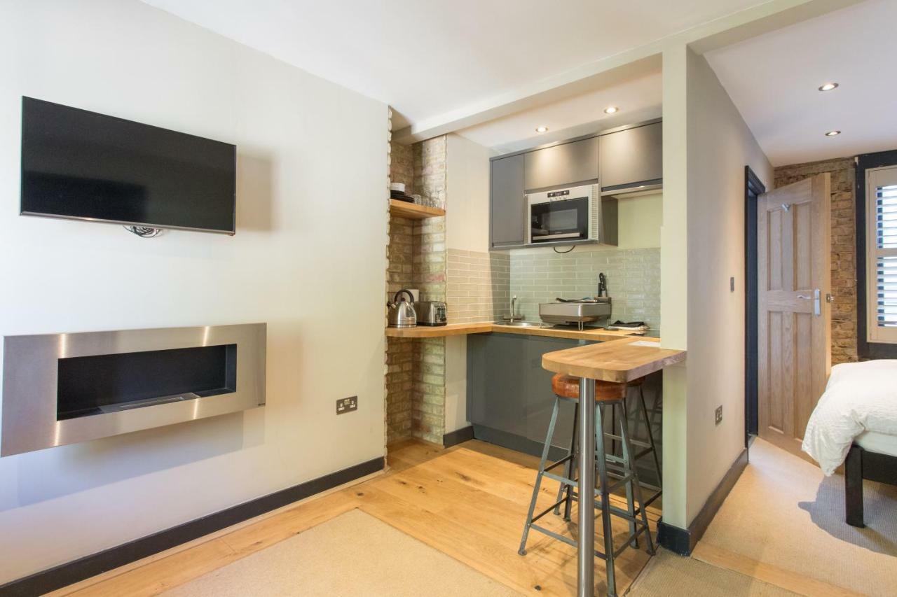 Forbee Apartment London