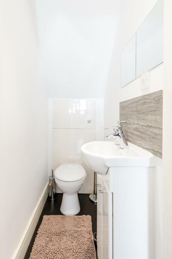 Serviced /excel/ Olympic City/ O2 Arena * Londen