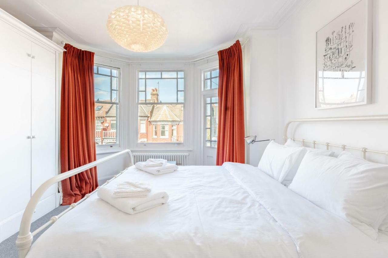 Feriehus Gorgeous, 4 Bed Victorian House In Dollis Hill *
