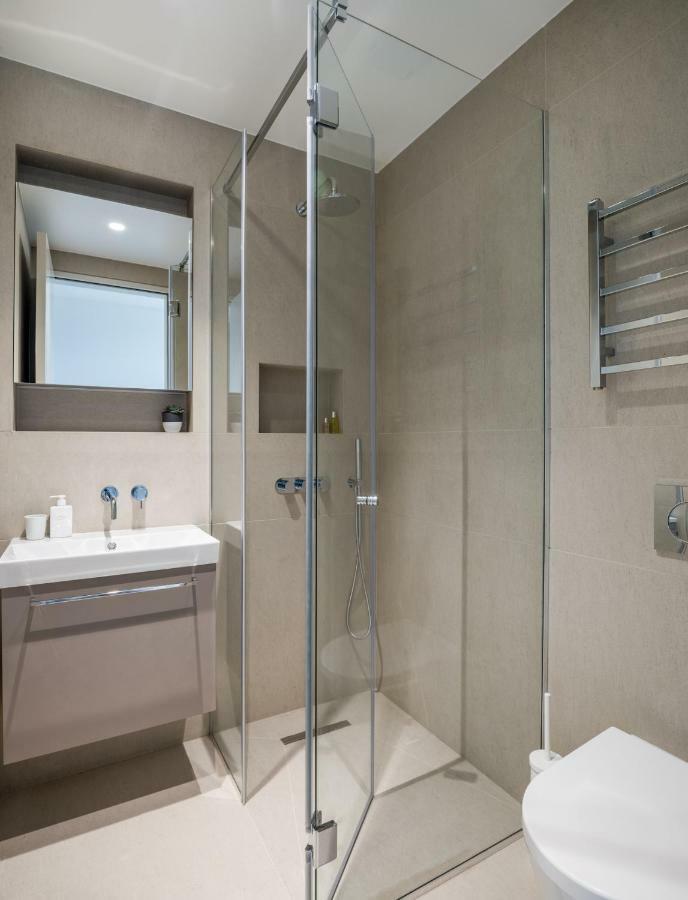 Mirabilis Apartments, Wells Court Londen