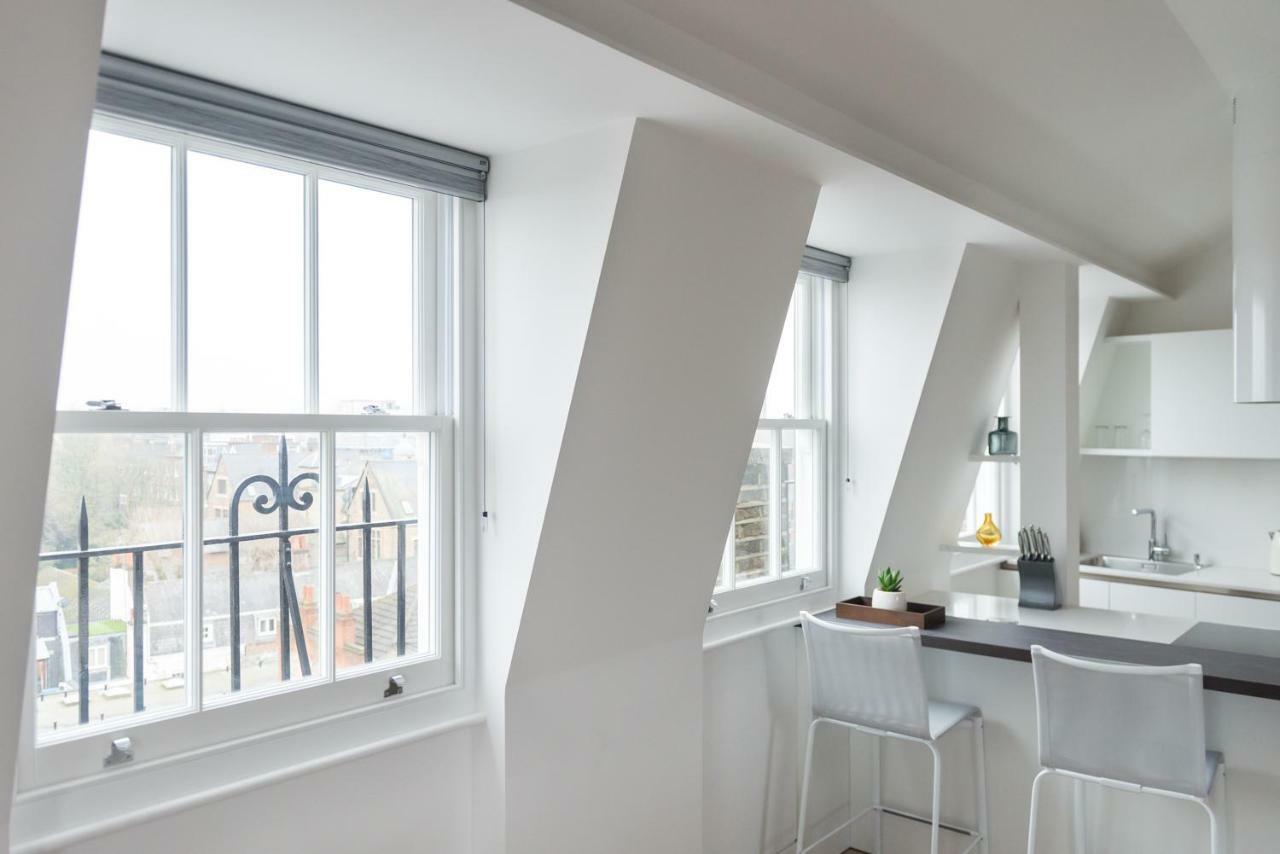 Mirabilis Apartments, Wells Court *