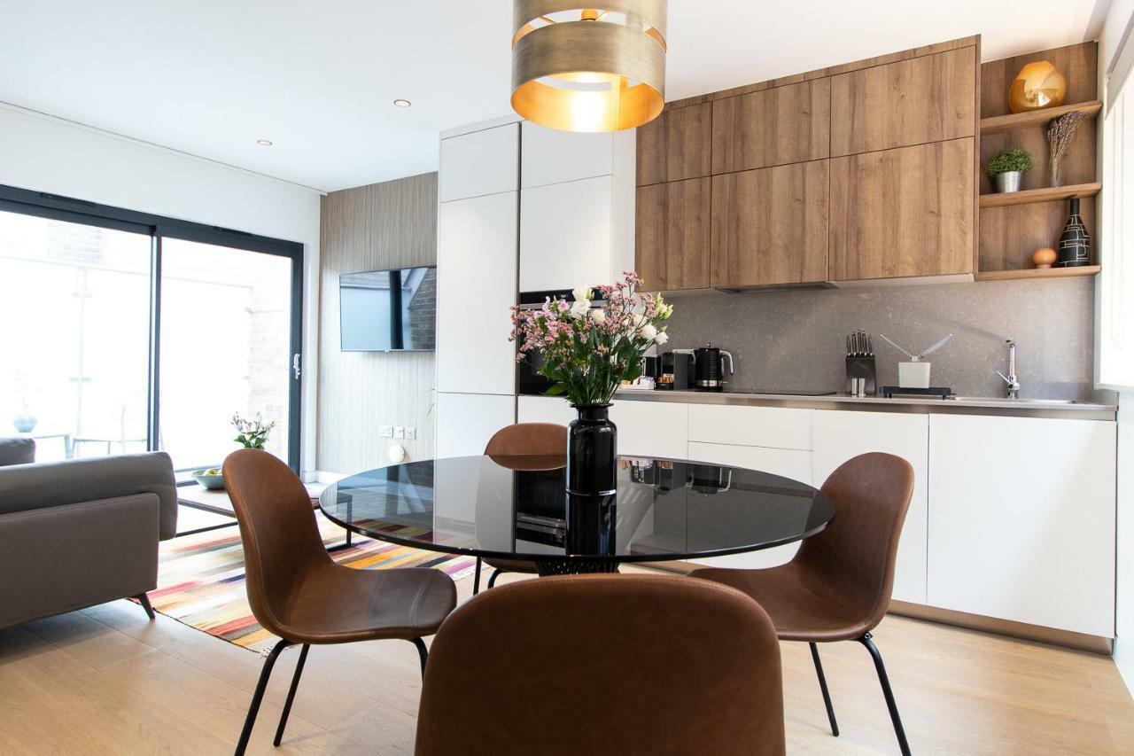 Mirabilis Apartments, Wells Court *