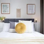 Perfect For Business & Corporate Stays - Three Bed With City View Shoreditch