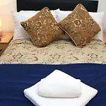 Metro Inn