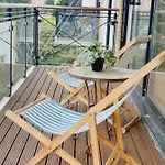 Luxury Canary Wharf Apartment With Free Parking