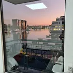Wns Apartments Canary Wharf