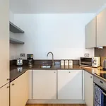 Tower Hill Residence V