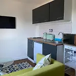 Accommodation Hub Studio 3