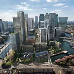 Spacious & Bright 1-Bed Flat In Brand New Building With Amenities\