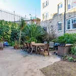 Tastefully Curated Mezzanine Studio Flat Hackney!