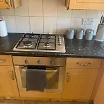 Spacious 2 Bedroom Flat London