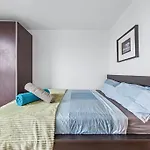 Lovely & Cosy 2 Beds London Skyline View
