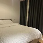 Simply Lux Apartment