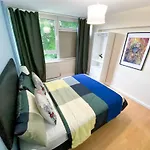 2 Bedroom Flat - 7 Min Walk Old Street Station