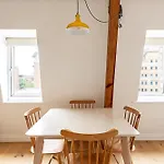 Trendy Southwark Apartment