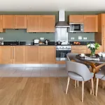 Marlin Apartments Commercial Road - Limehouse