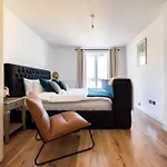 Wild Roses Service Apartments - East India