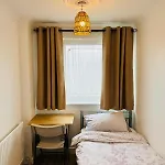 Comfy Private Room Near Excel London
