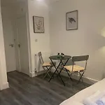 Amazing Studios 4 - East London