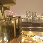 Luxury 1 Bedroom Apartment In London