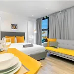 Shoreditch Studio Up To 4 People