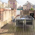 Pass The Keys Waterside House Wcentral London Links And Parking