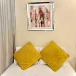 Cosy London Retreat Near Tower Bridge
