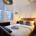 3 X Bedroom Riverside Flat With Hot Tub On Roof Terrace