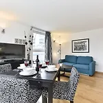 Allen Gardens Apartments