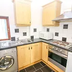 Studio Flat Near Liverpool St & Shoreditch London.