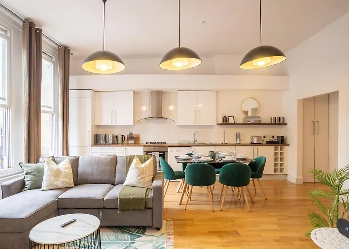 Perfect For Business & Corporate Stays - Three Bed With City View Shoreditch