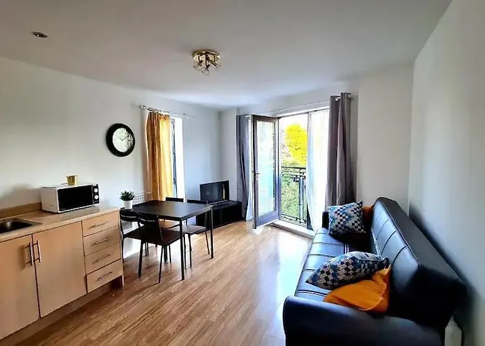 Lovely 5 Sleeper Flat - Upper Clapton