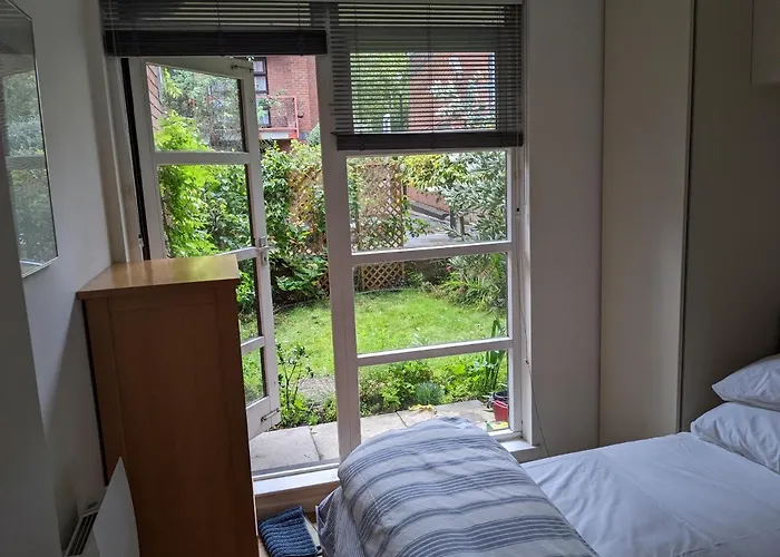 Rotherhithe Apartment Near Park And River
