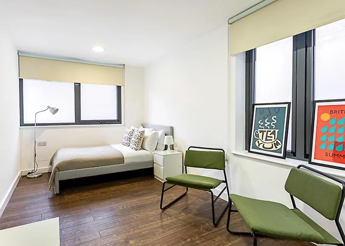 Chamber Street Apartment 2