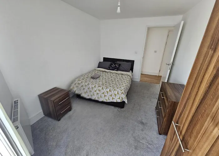 Hippersley Point, Tilston Bright Square, Abbey Wood, London Se2 9Dr, Uk