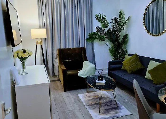1 Bedroom Flat London