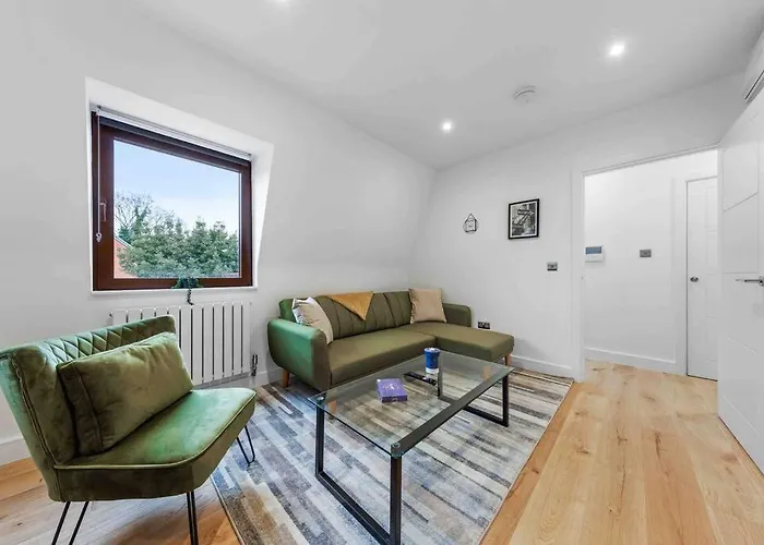 Serviced Apt In Central London Lr3