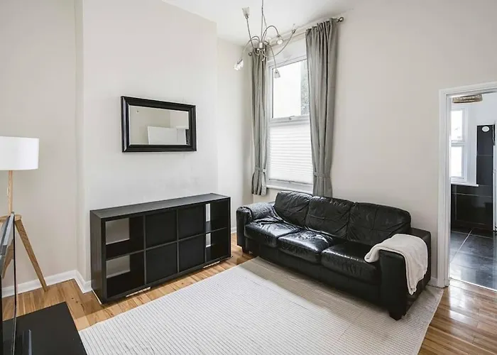 Super Stylish 1Bd Flat With Garden In Leytonstone
