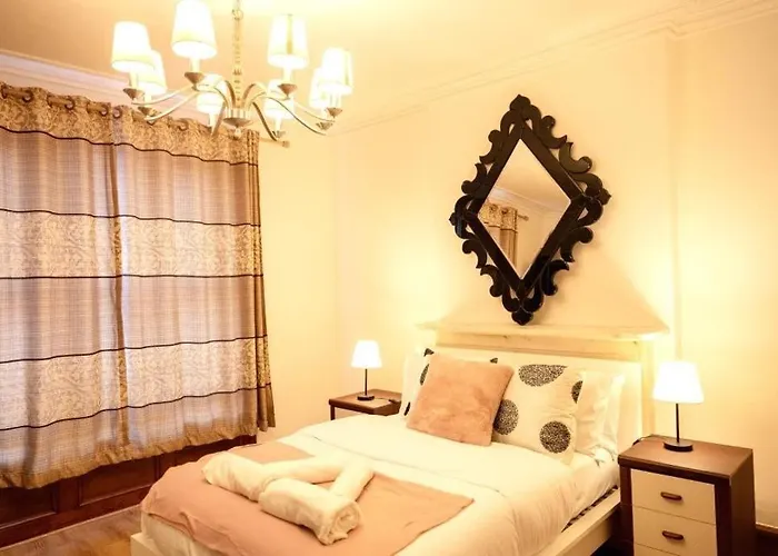 Spacious 2 Bedroom Flat