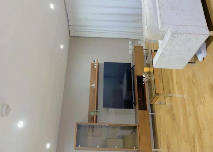 Impeccable 1-Bed Apartment In London