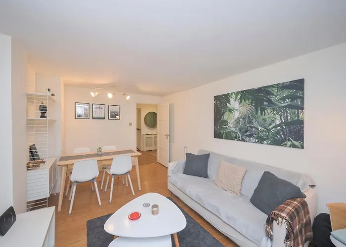 Modern 1Bd Basement Flat Near Victoria Park London