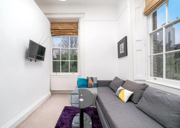 Royal Apartment By 02 Arena With Free Parking And Wi-Fi