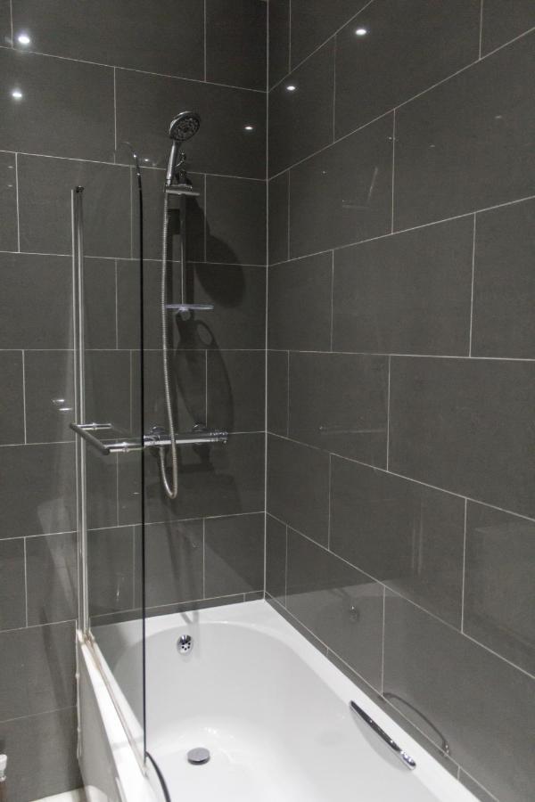 Mansion House With Spacious Close To Excel And Canarywharf Aparthotel *