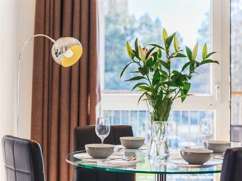 Modern Close To Colombia Road Market Apartment