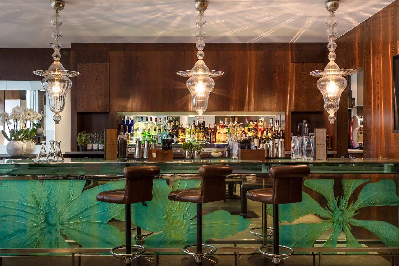 Radisson Blu Hotel, Marble Arch