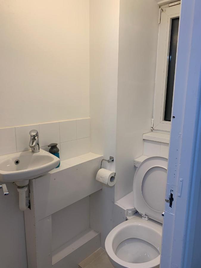Apartment Stratford 3 Bedrooms House, Separate Reception, Close To Abba, Westfield, Olympic Stadium