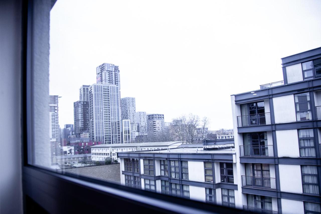 Canary Wharf Retreat - Serviced Apartment