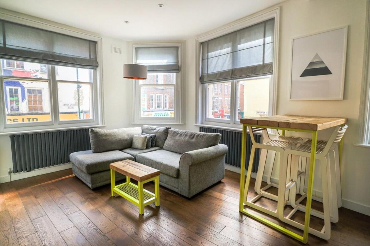 Airy Modern 1 Bed In Shoreditch Londen