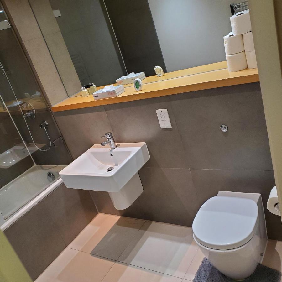Leilighet Captivating 2-bed In Canary Wharf *